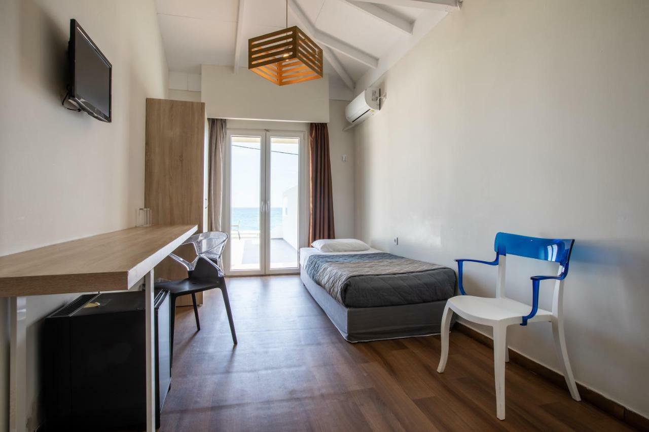 White Olive Premium Cameo Otel Zakintos Dış mekan fotoğraf